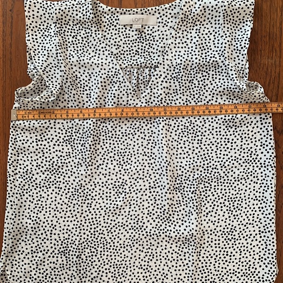 LOFT Sleeveless Blouse - Picture 7 of 8